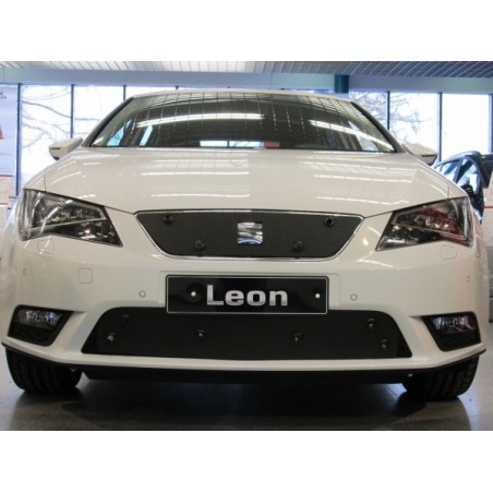 Radiatoriaus grotelių apdangalas SEAT LEON 2013-2016