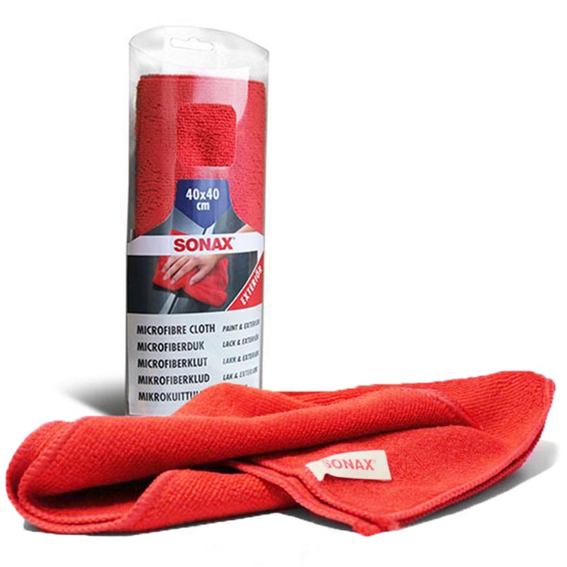 Microfiber cloth for cleaning polish/wax residues