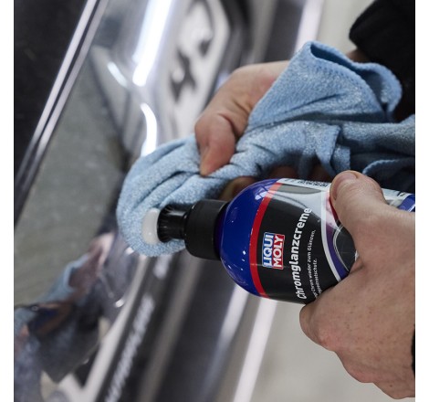 For cleaning chrome and decorative metal parts of cars, motorcycles and bicycles.