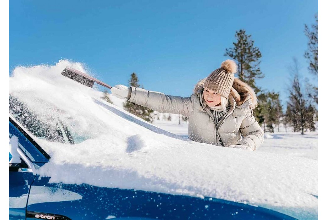 Kungs sniego šluotelės yra saugaus vairavimo žiemą dalis!